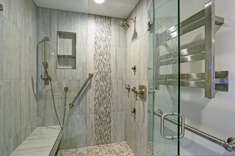 Traditional Style Shower